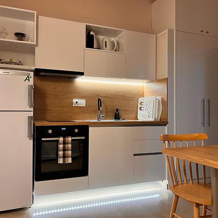 Krouzeri Beach Apartments Niszáki Kültér fotó