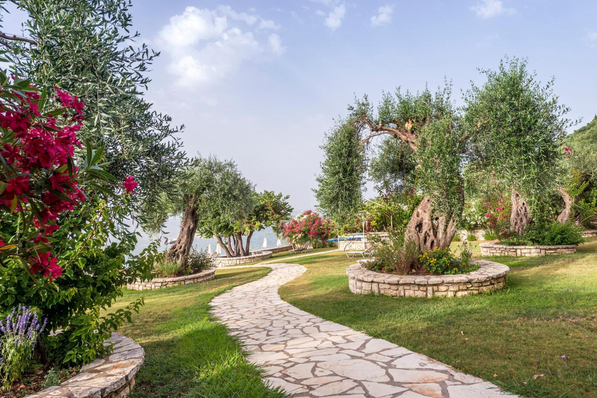 Krouzeri Beach Apartments Niszáki Kültér fotó